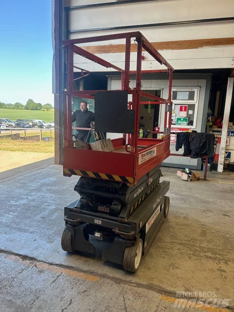 SkyJack SJ3219 Schaarhoogwerkers