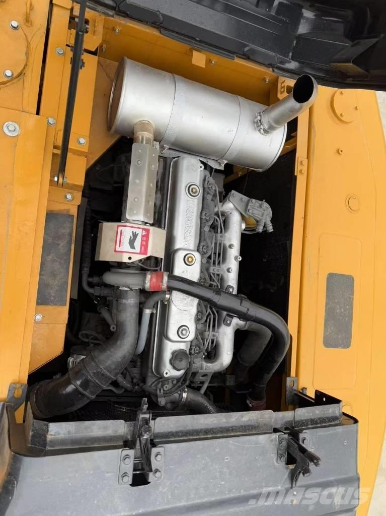 Sany SY 215 C Rupsgraafmachines