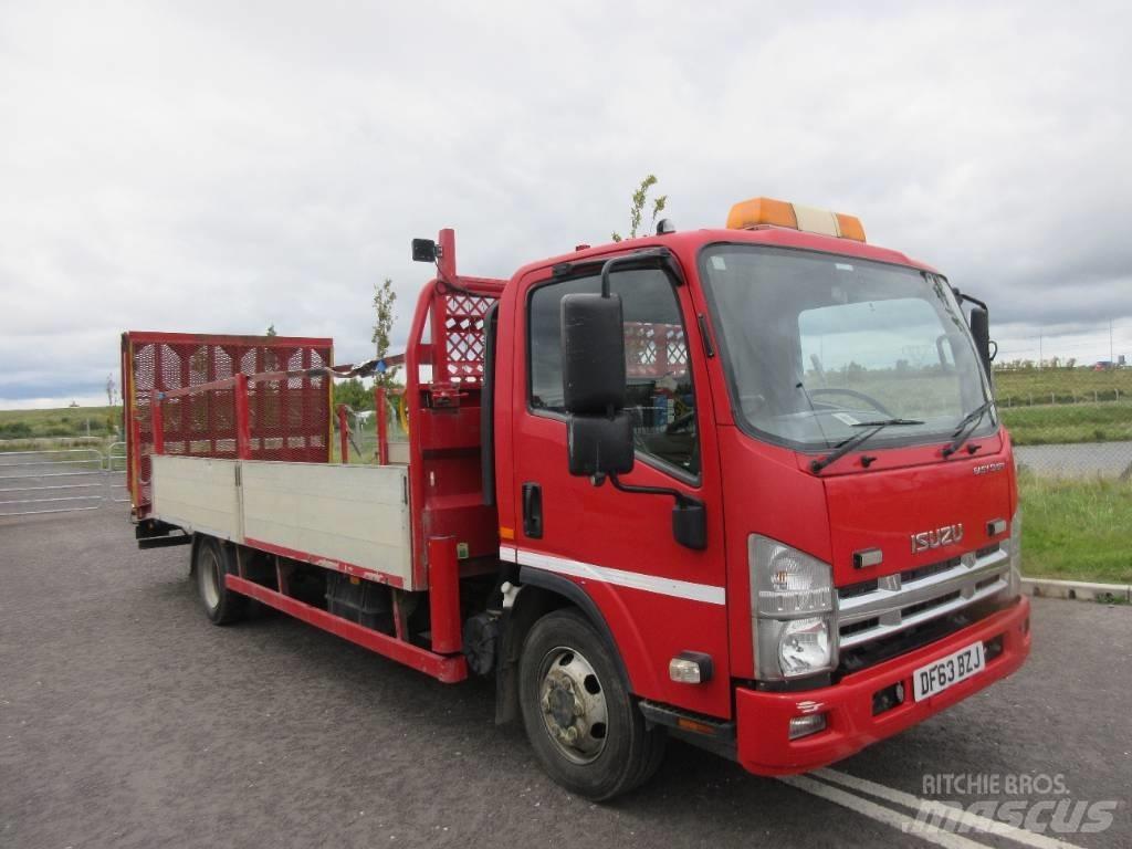 Isuzu N 75.190 Vrachtwagen met vlakke laadvloer en lier