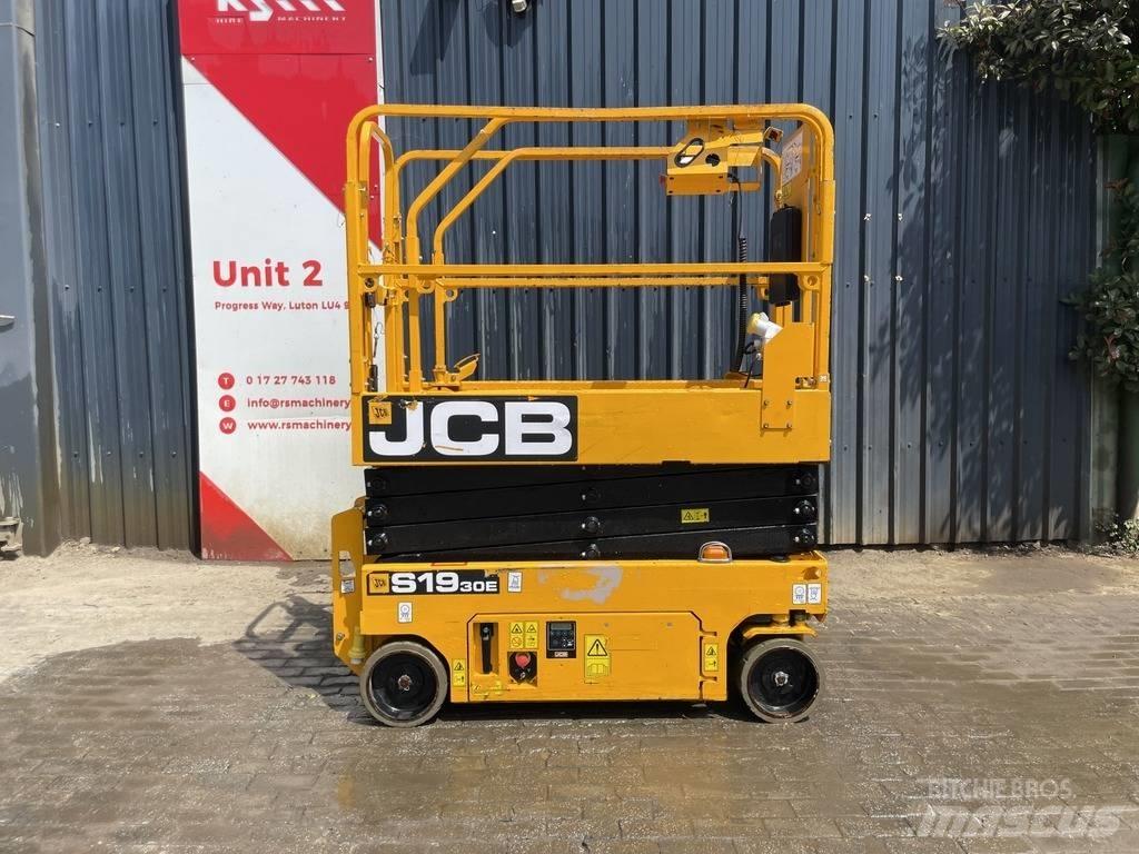JCB S 1930 E Schaarhoogwerkers