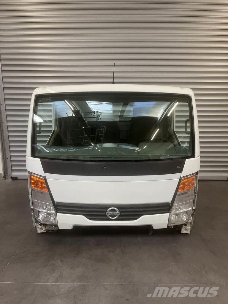 Nissan Cabstar Cabine en interieur
