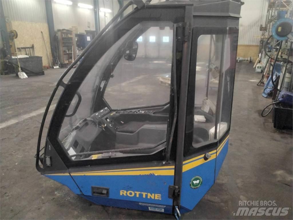 Rottne H20 Cabine en interieur