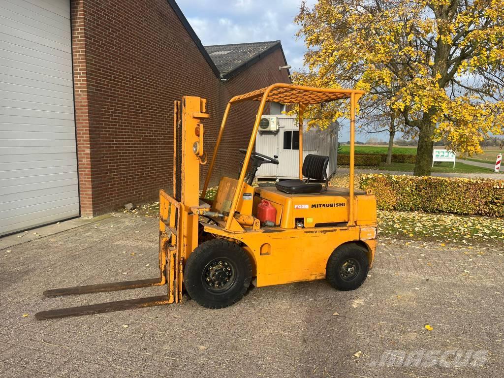 Mitsubishi FG25 Heftrucks overige