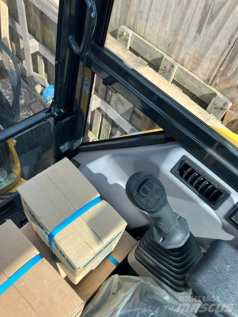 Komatsu PC 26 MR Minigraafmachines < 7t