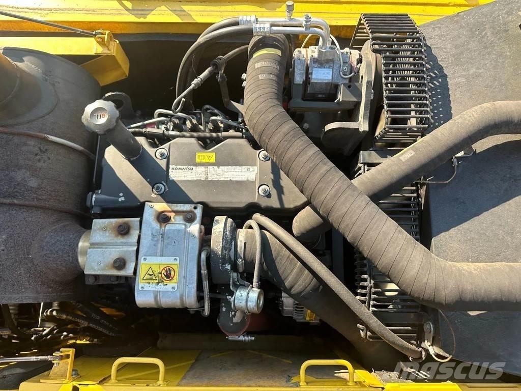 Komatsu PW160-8 Wielgraafmachines