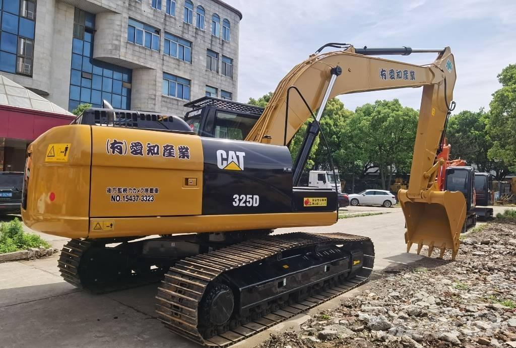 CAT 325 D Rupsgraafmachines