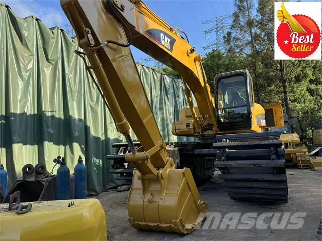 CAT 320 C Amfibische graafmachines