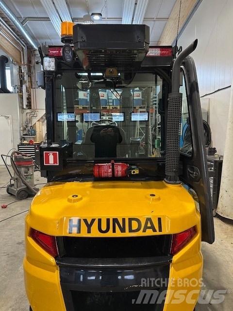 Hyundai 35 DA-9 Diesel heftrucks