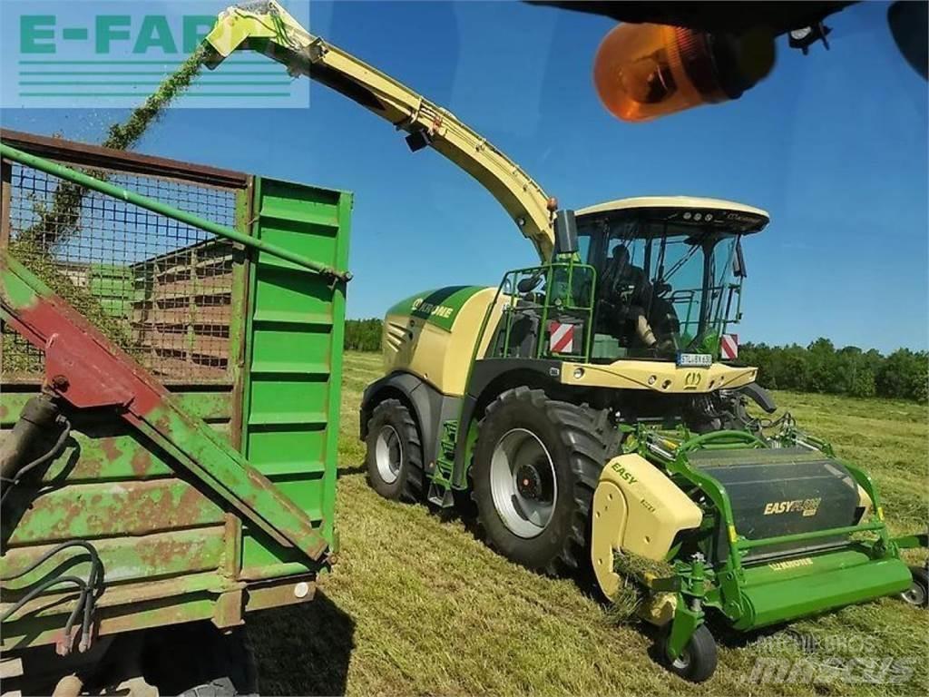 Krone big x 630 Zelfrijdende veldhakselaars