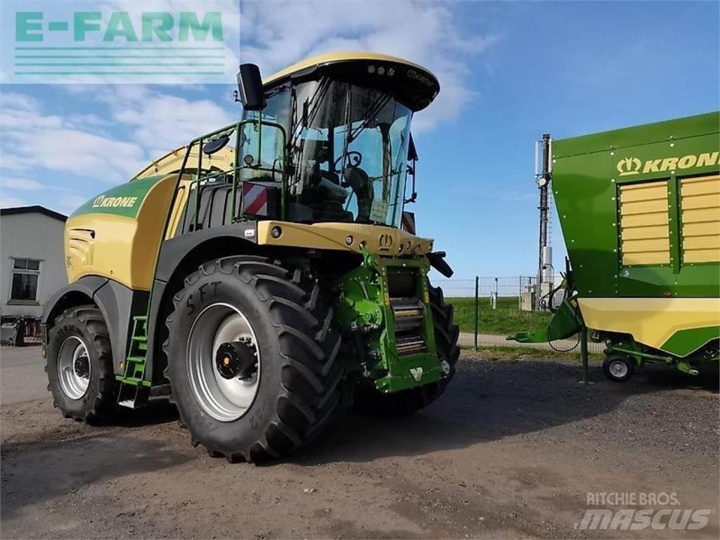 Krone big x 630 Zelfrijdende veldhakselaars