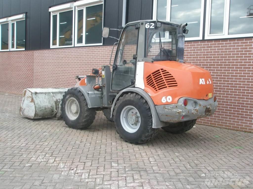 Atlas 60 Wielladers