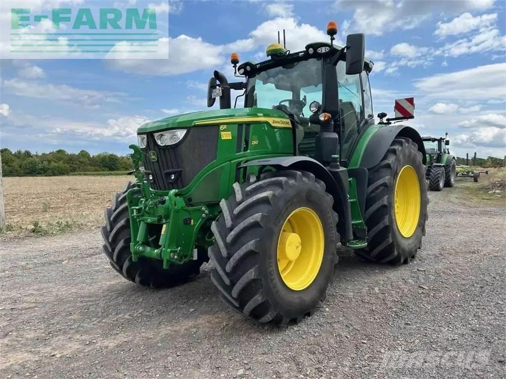 John Deere 6r 250 Tractoren