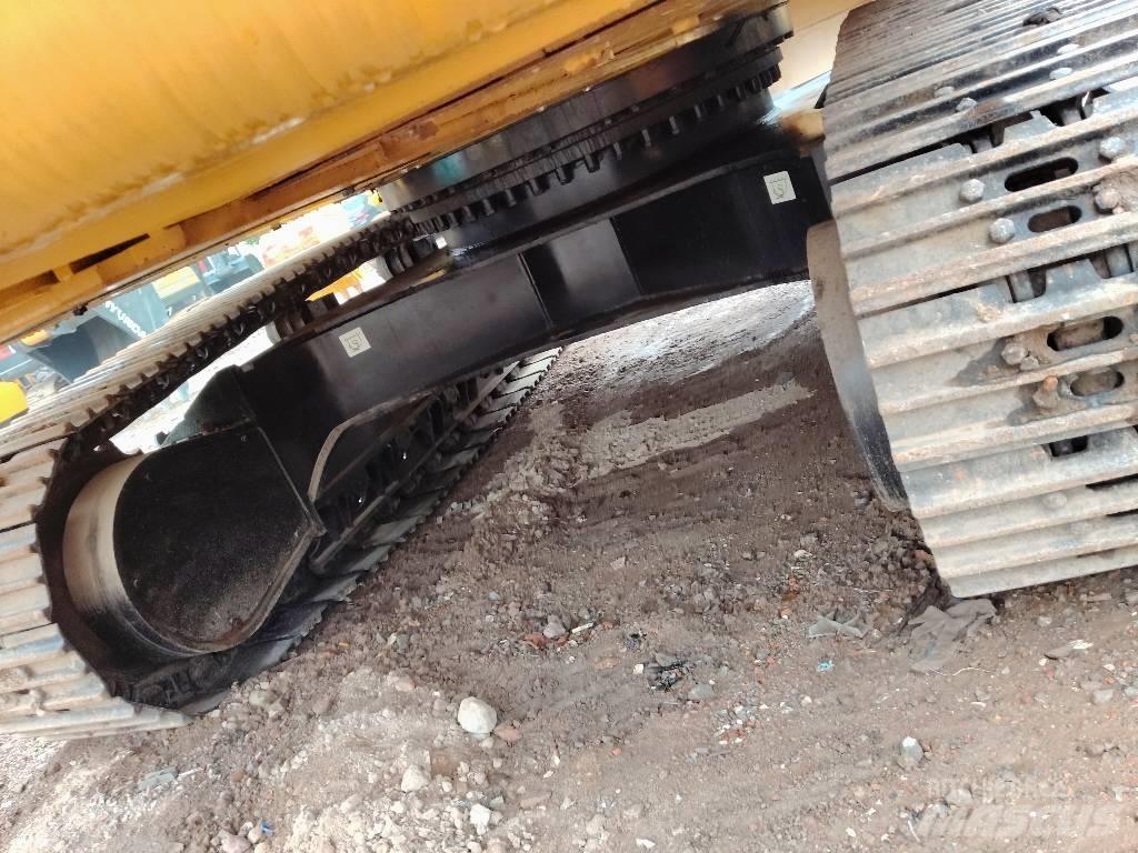 CAT 330D Rupsgraafmachines