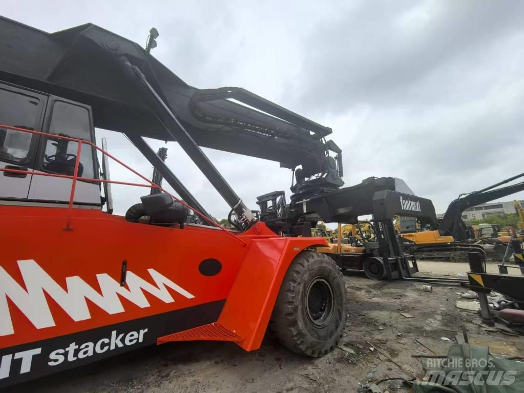 Fantuzzi CS 45 KM Reachstackers
