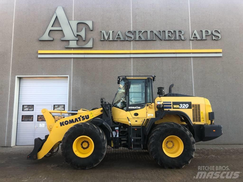 Komatsu WA 320-8 Wielladers