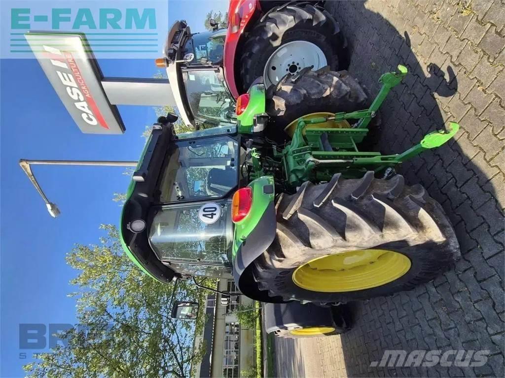 John Deere 5070 m Tractoren