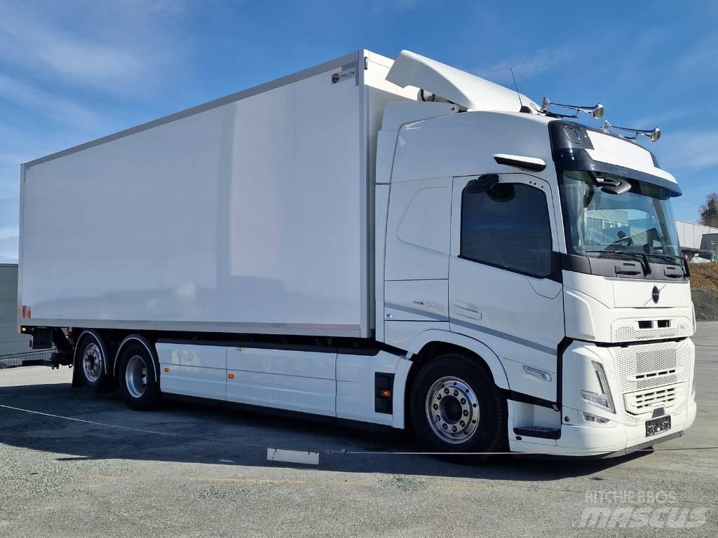 Volvo FM500 6x2 Bakwagens met gesloten opbouw