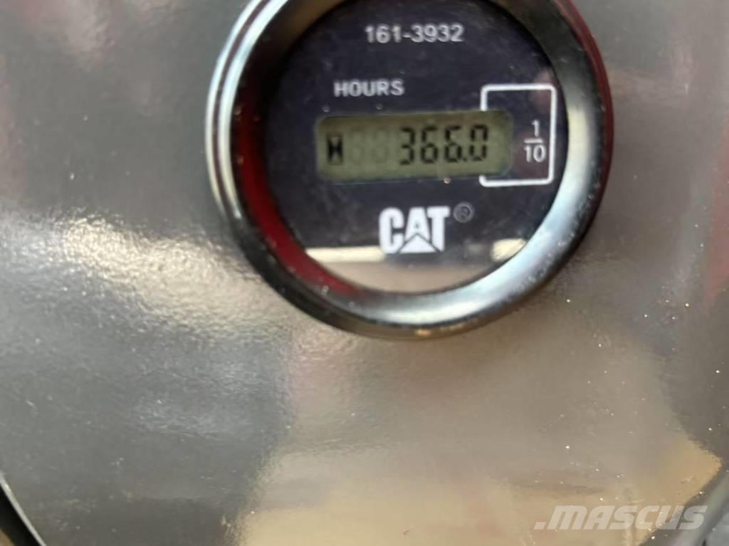 CAT 325 D Rupsgraafmachines