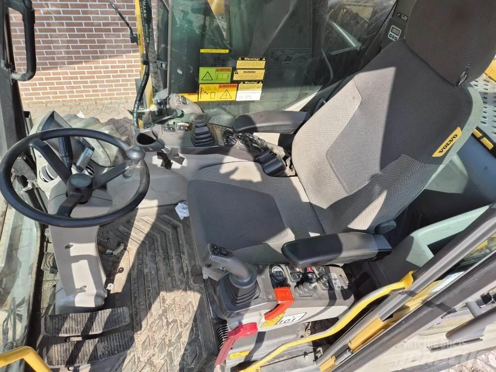 Volvo EW160C Wielgraafmachines