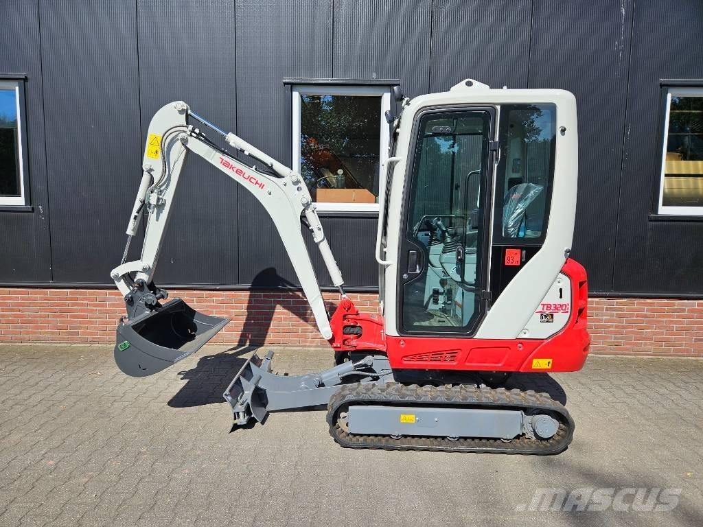Takeuchi TB320 Demo Minigraafmachines < 7t