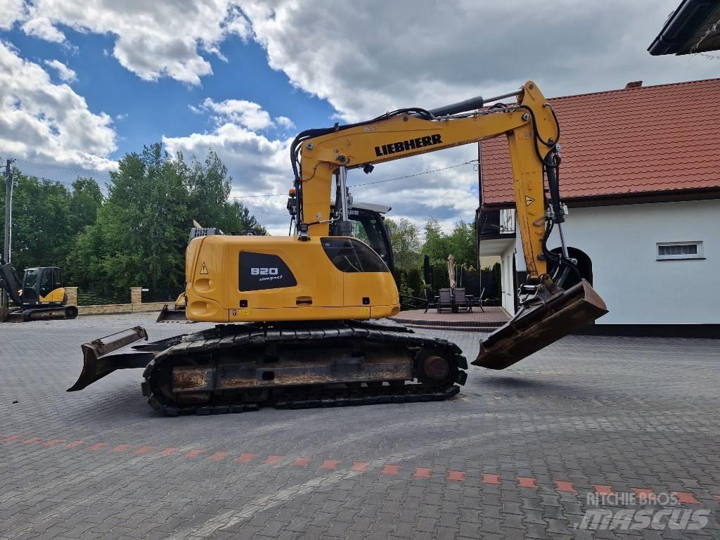 Liebherr 920 Compakt Sleuvengravers