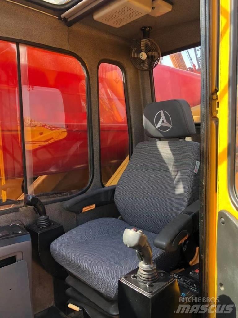 Sany STC 1000 Kranen voor alle terreinen