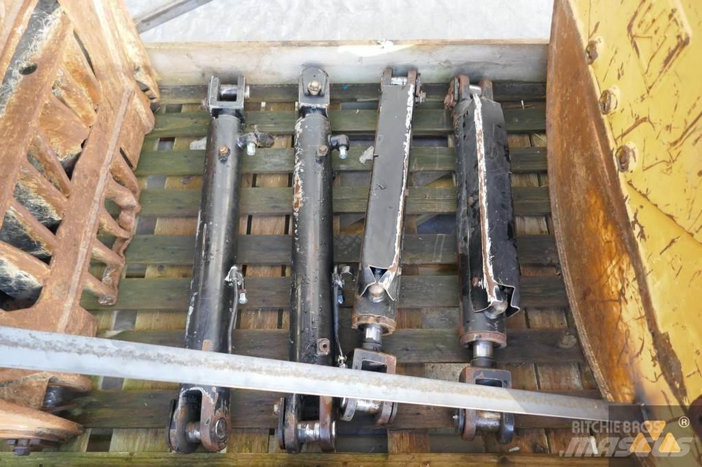 CAT 525D Grapple Transport - Anderen