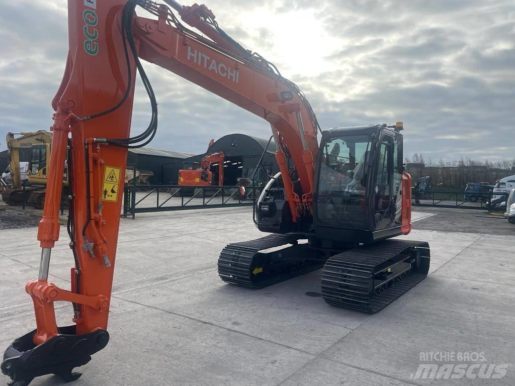 Hitachi ZX 135 US-6 Rupsgraafmachines