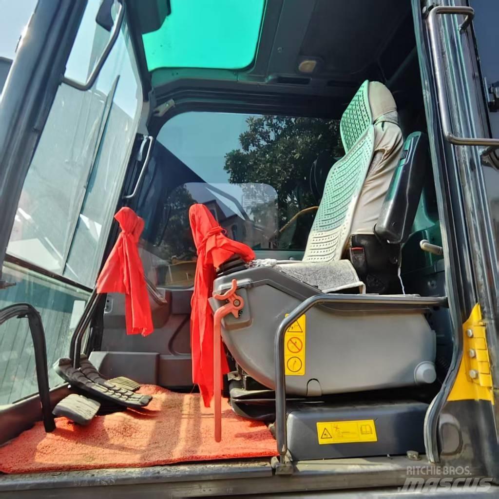 Volvo EC 220 Rupsgraafmachines