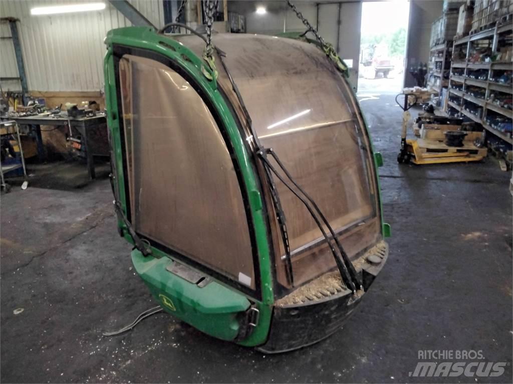 John Deere 1470G Cabine en interieur