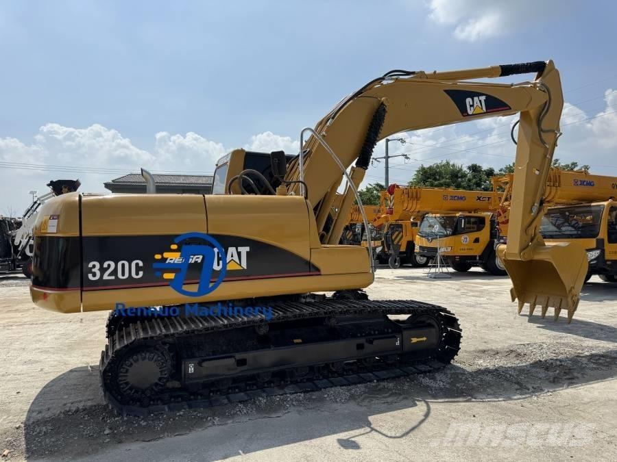 CAT 320 C Rupsgraafmachines