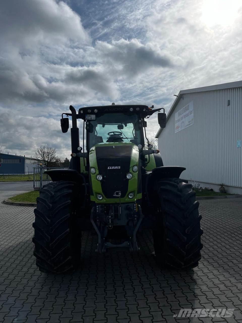 CLAAS Axion 940 Tractoren