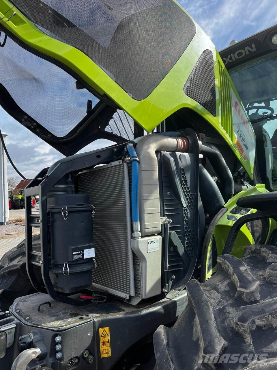 CLAAS Axion 940 Tractoren