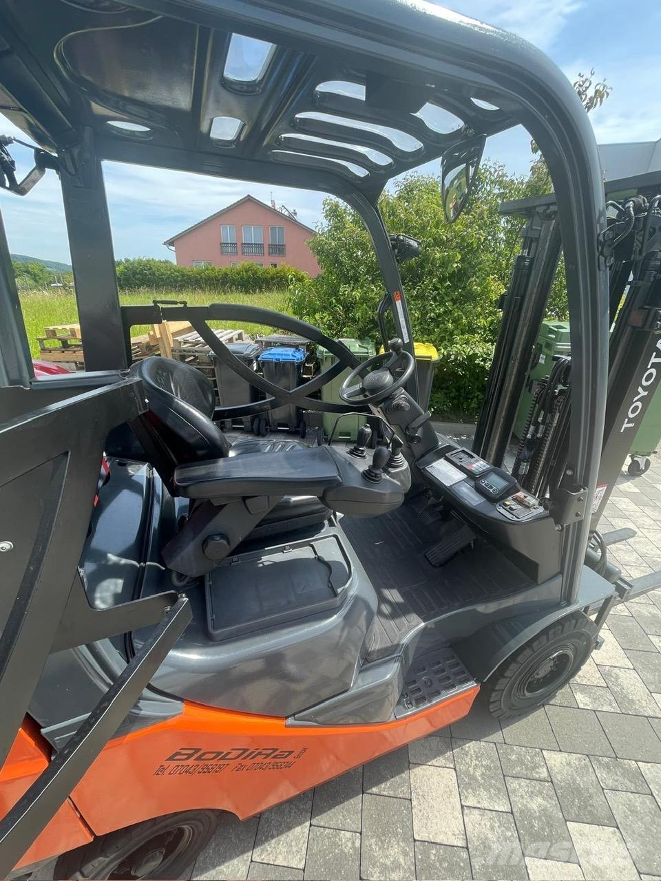 Toyota 02-8FGF18 LPG heftrucks