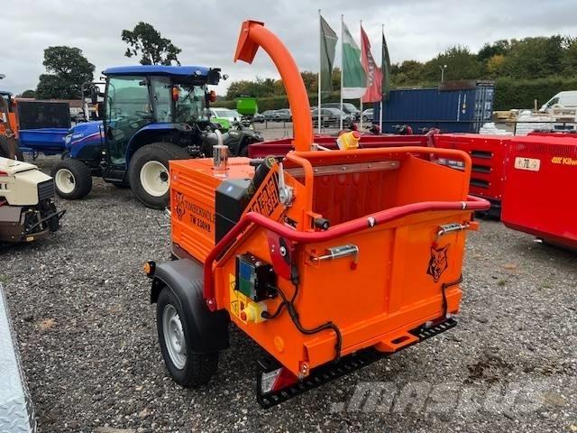 Timberwolf TW230/HB Houtversnipperaars