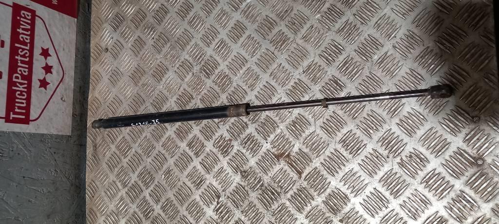 Scania R 440   1761668 Cabine en interieur