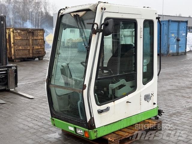 Liebherr A 924 B CAB Cabine en interieur