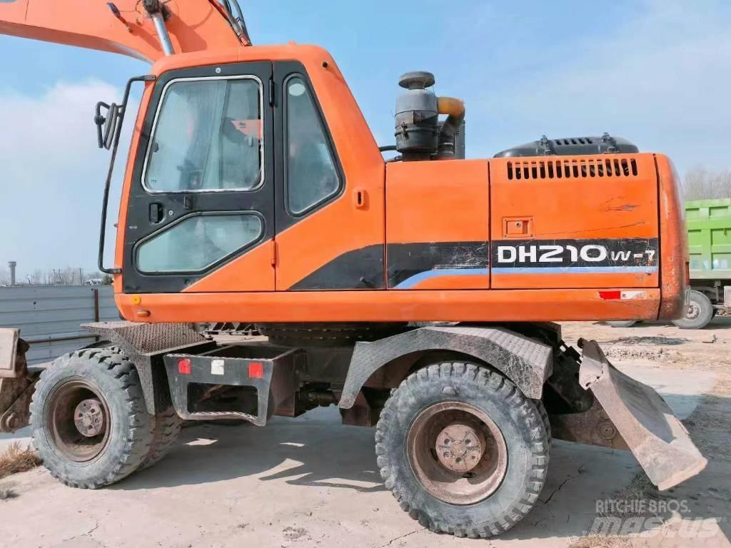 Doosan DH210W-7 Wielgraafmachines