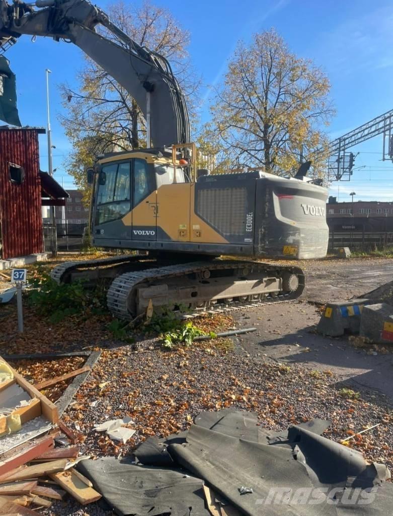 Volvo EC 300 EL Rupsgraafmachines