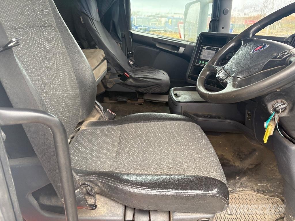 Scania R 450 Kolkenzuigers