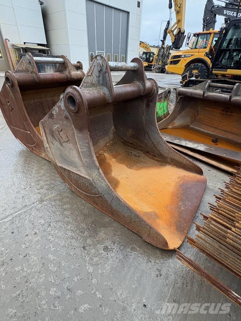 Volvo EC 300 EL Rupsgraafmachines