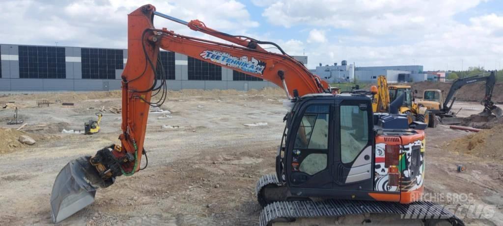 Hitachi ZX 135 US-6 Rupsgraafmachines