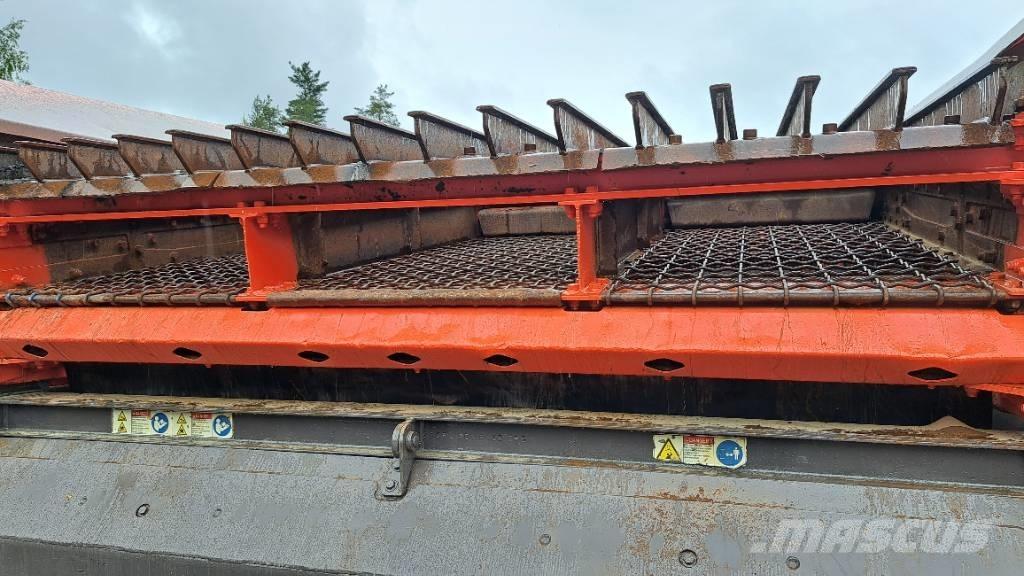 Sandvik QE 141 Mobiele zeefinstallaties