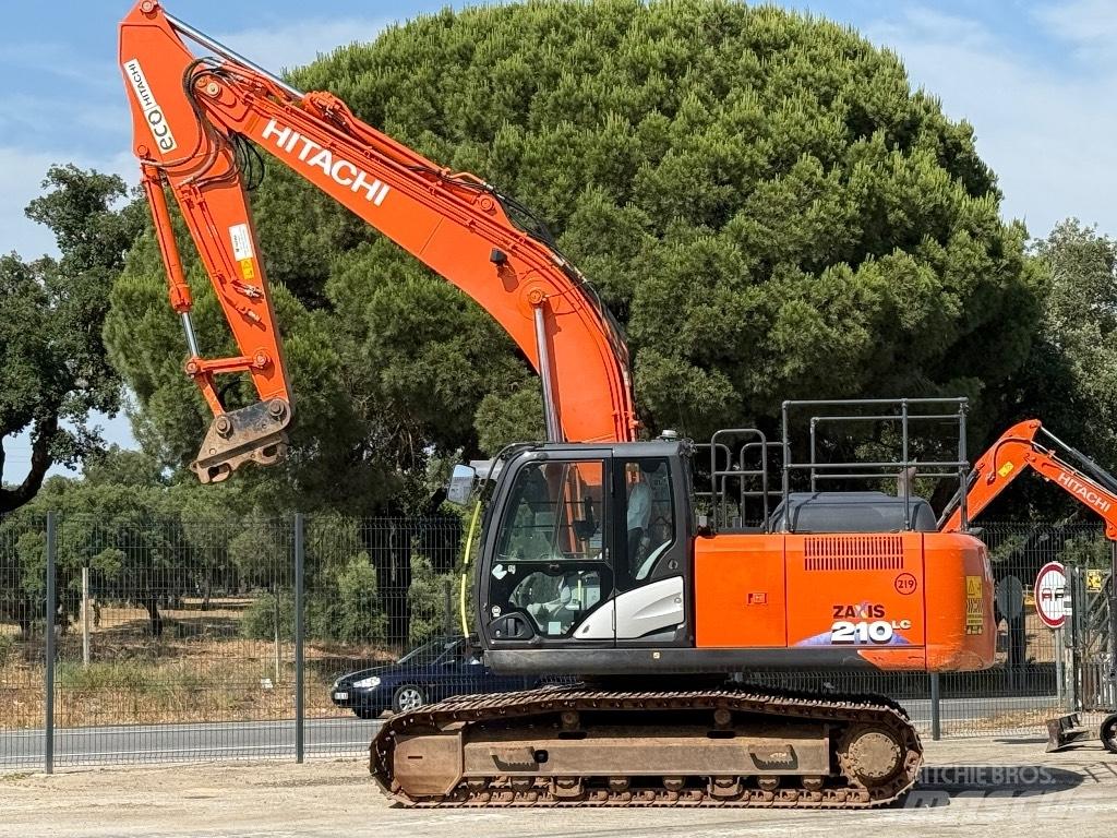 Hitachi ZX 210 LC-6 Rupsgraafmachines