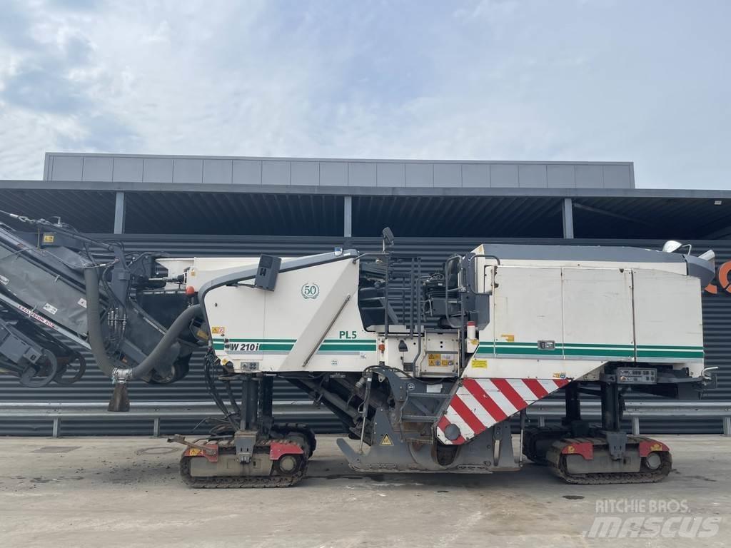 Wirtgen W 210 I Asfaltfrezen