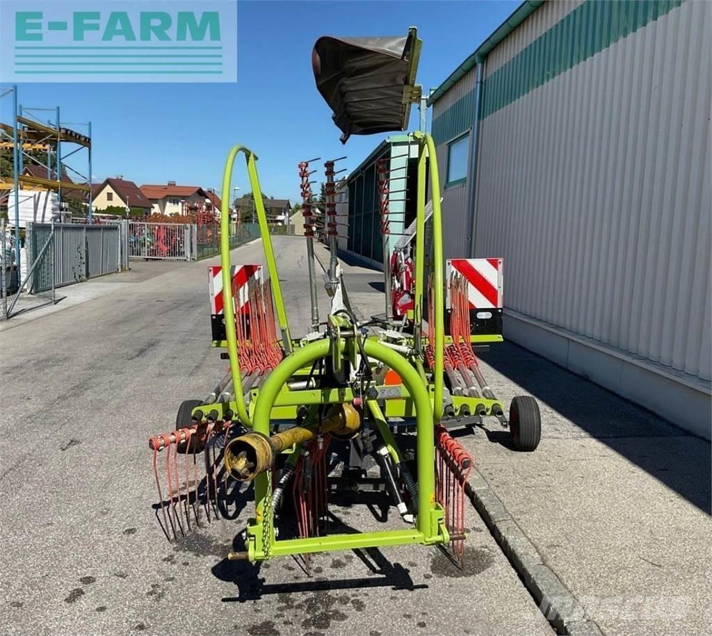 CLAAS Liner 500 Zwadharken