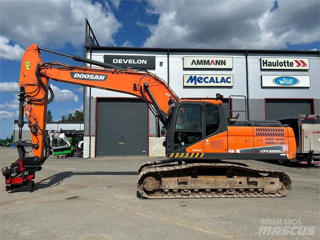 Doosan DX255LC-5 Rupsgraafmachines