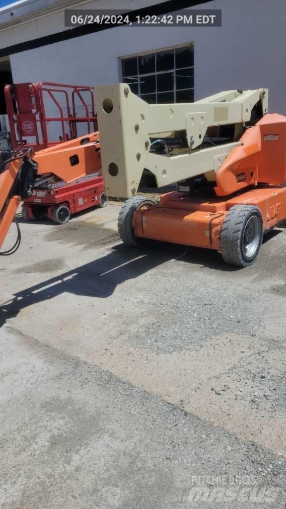 JLG E 450 AJ Knikarmhoogwerkers
