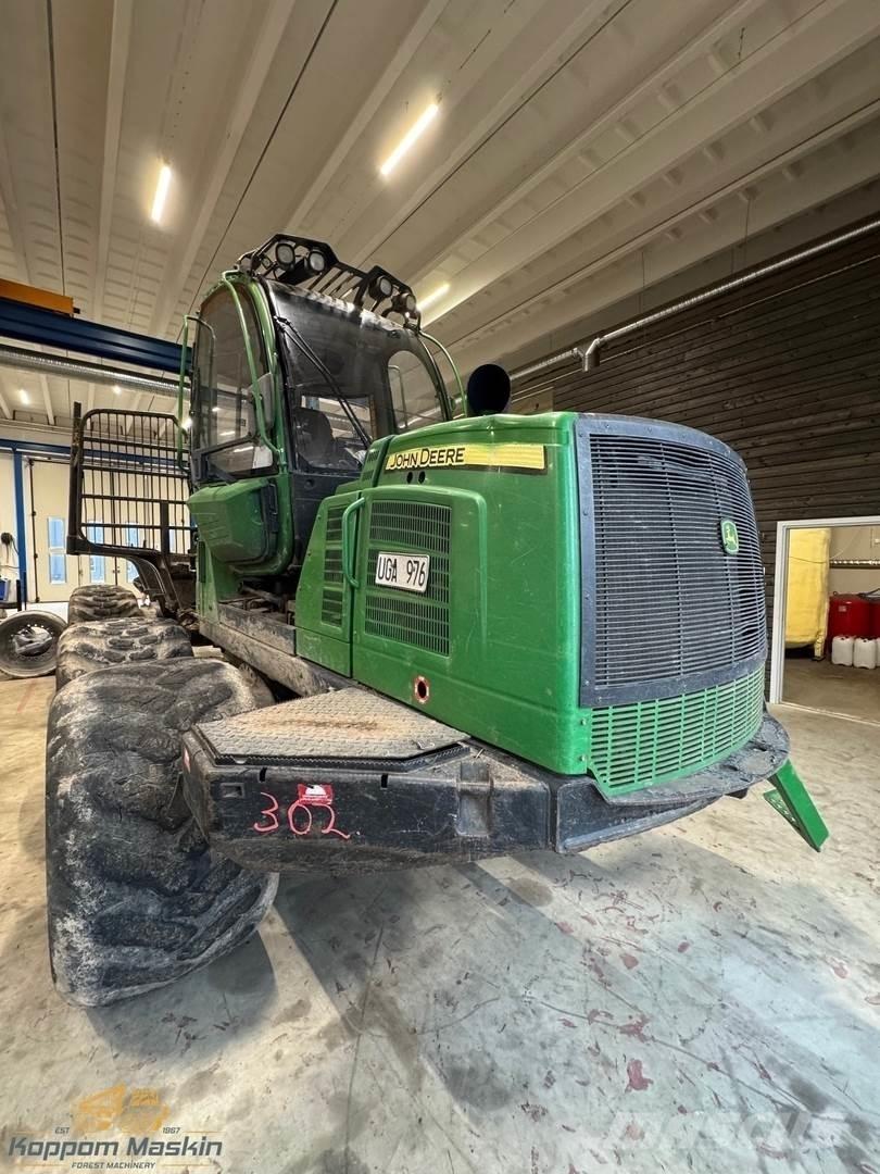 John Deere 1210E Uitrijwagens