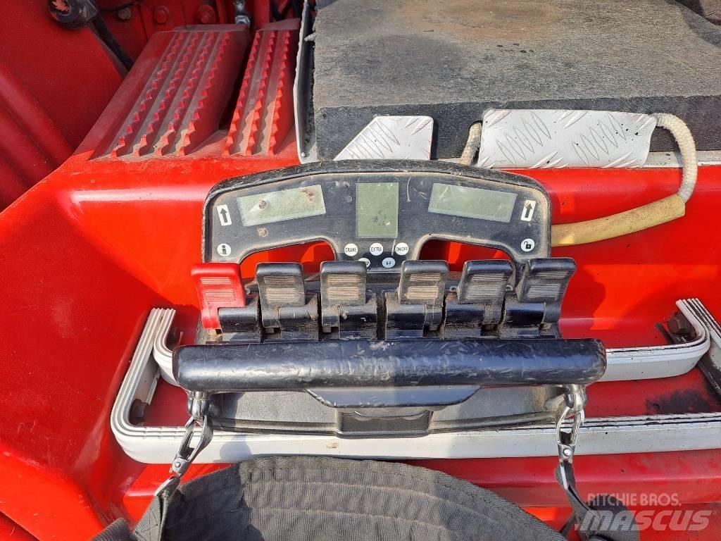 Scania R114 Vlakke laadvloer met kraan